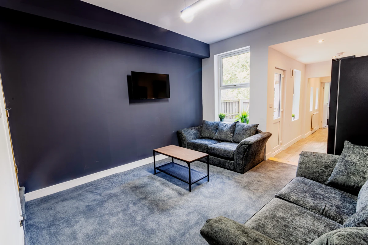 129, Grasmere Street, LE2 7FU 0