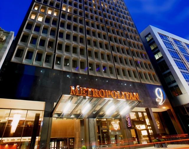 Iconic Living at The 9 1