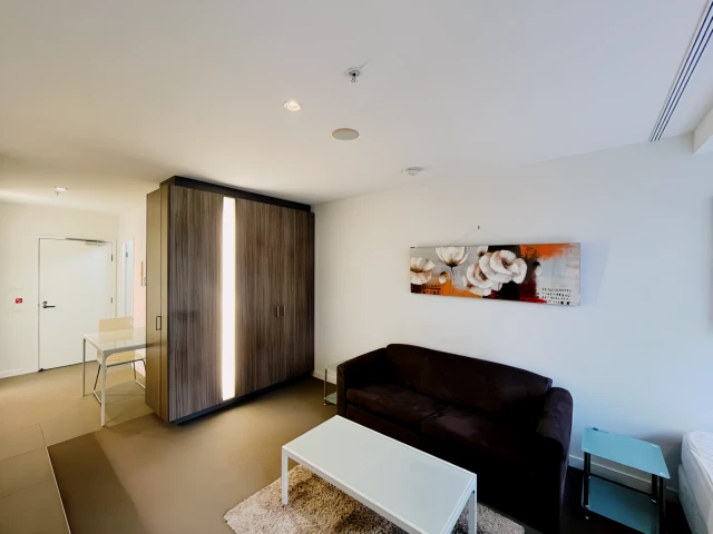 220 Spencer Street 4