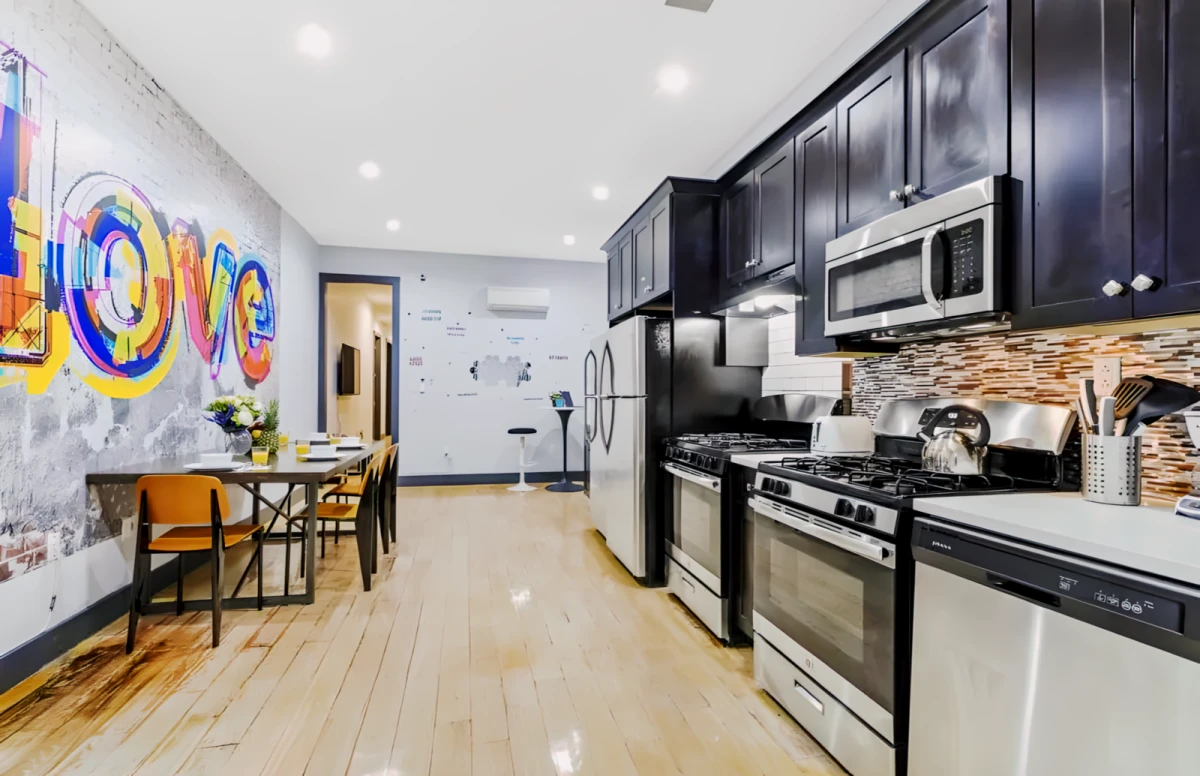 New York Friends Home - ที่พักนักศึกษาในนิวยอร์ก