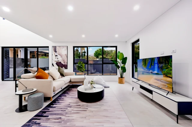 Modern new house in Peakhurst 2