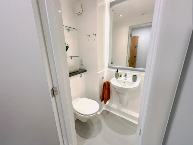 uhomes.com | Student Accommodation, Housing, Flats, Apartments for Rent
