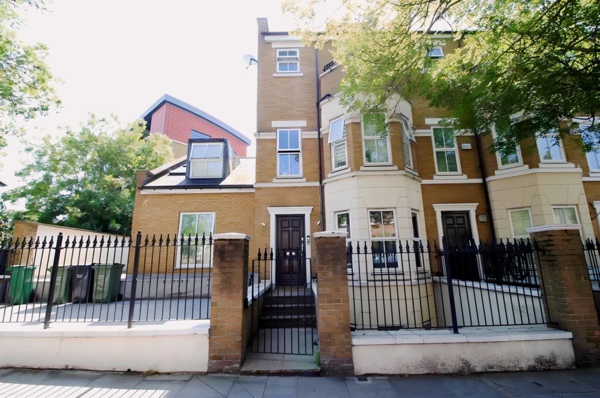 Busby Place 25370# 0