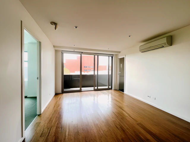77 Cardigan Street 2