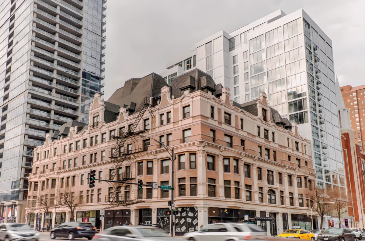 The Bush Temple - Chicago student accommodation