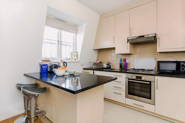 Castletown Road, West Kensington 1