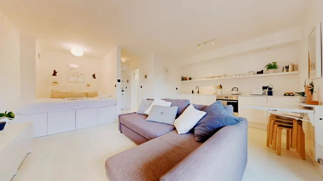 Cromwell Road, Earls Court, London 4