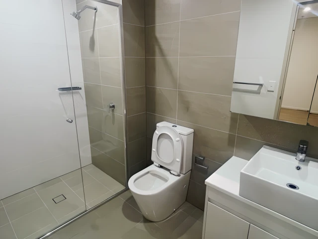 8 Burwood Rd 1