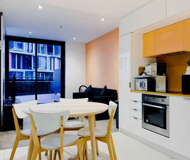 551 Swanston Street 2
