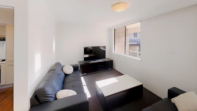 61 Macarthur St 3