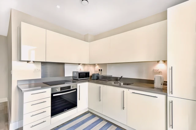 St. Ives Place 26552# 2