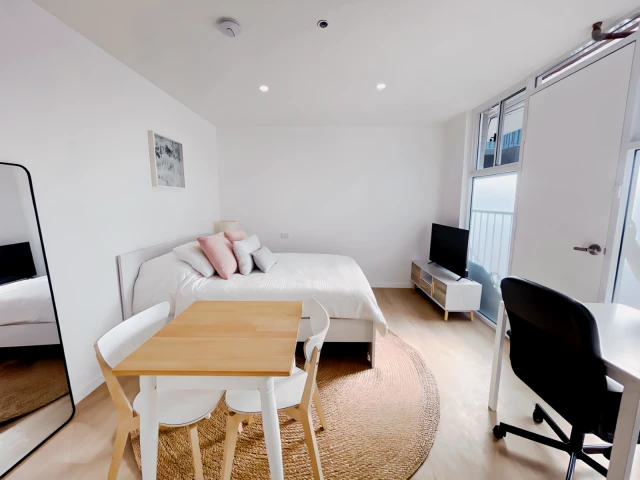 1265 Botany Rd