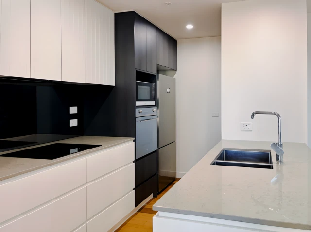45 Ainslie Ave 1