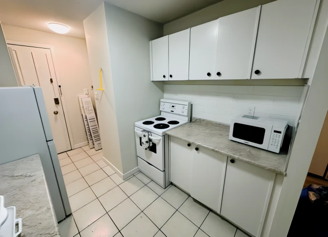 Sky Residence - 15 Avenue SW & 12 Street SW 3