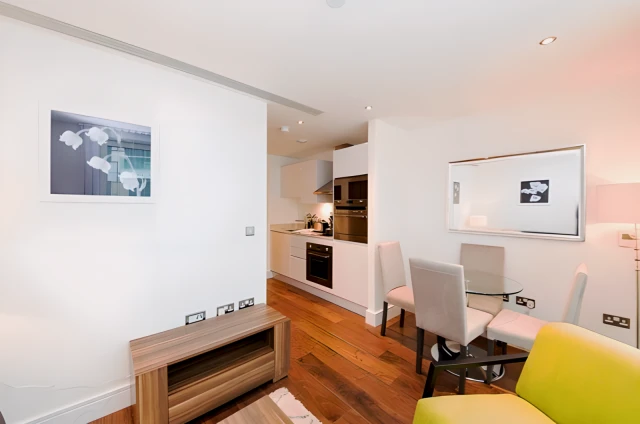 LH-Lincoln Plaza - alloggio per studenti a Londra - STUDIO