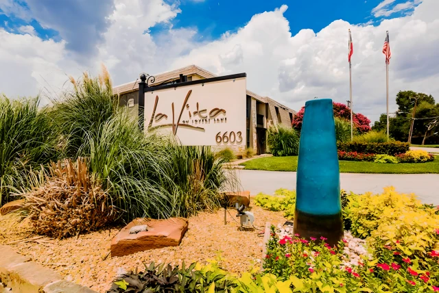 LaVita on Lovers Lane 2