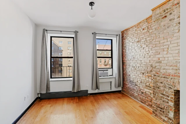 2028 Second Avenue 3