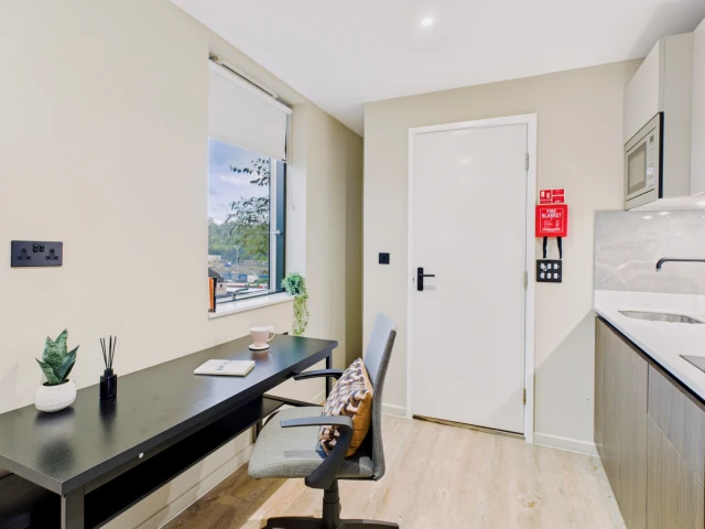 uhomes.com | Student Accommodation, Housing, Flats, Apartments for Rent