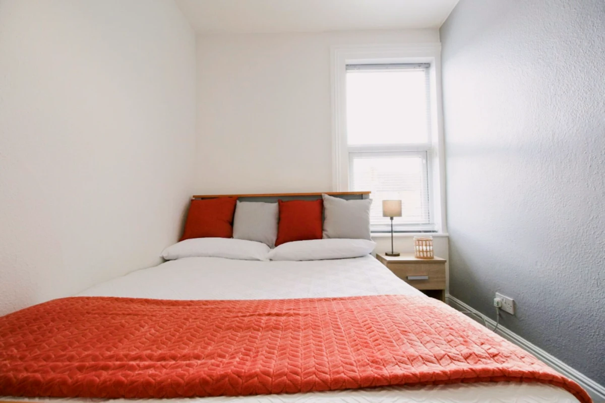 7 Peel Street 0