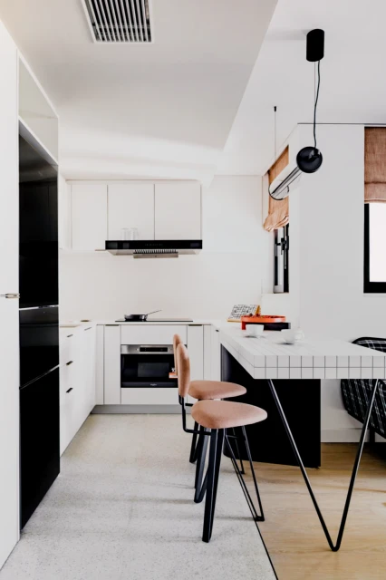 LIV'N 833 By Greystar 1