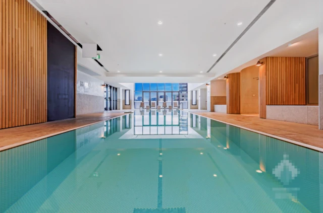 500 Elizabeth Street 1