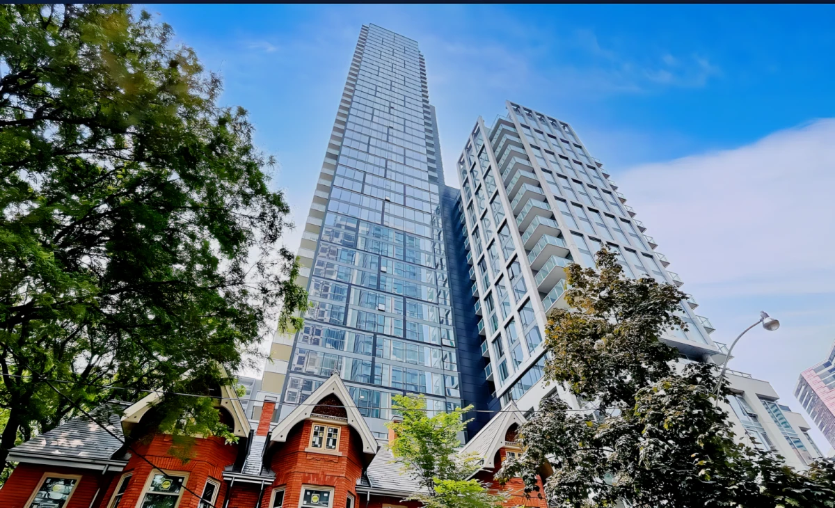 3 Gloucester St - chỗ ở sinh viên tại Toronto