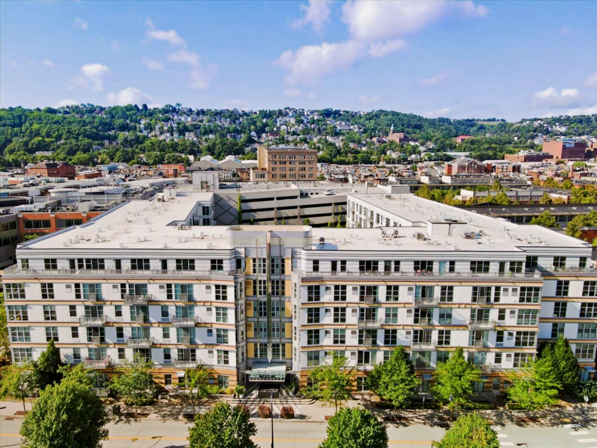 2626 South Side Apartments 0