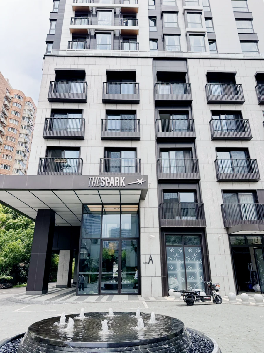 LIV'N The Spark By Greystar 0