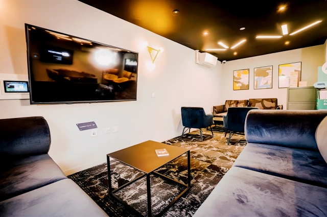 Lambeth Road 29612# 4