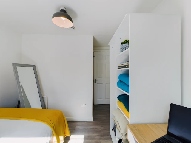 Flat 1 30 Haydn Avenue 4