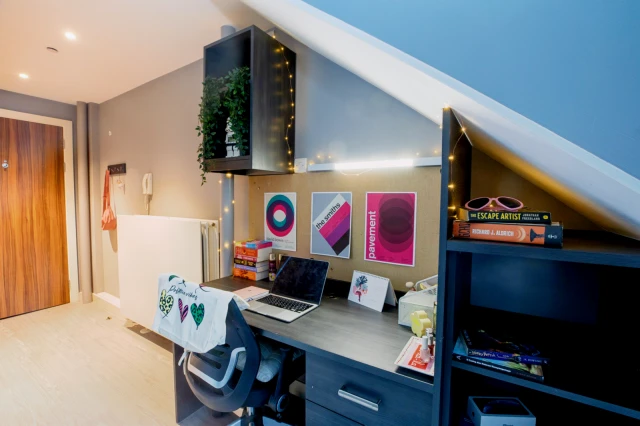 uhomes.com | Student Accommodation, Housing, Flats, Apartments for Rent