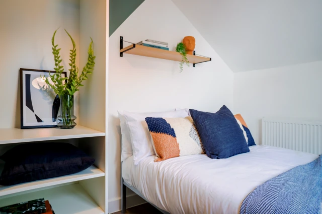 Flat 1, 34 Ruskin Avenue 2