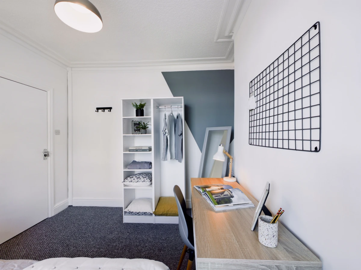 31 Gladstone Terrace 0