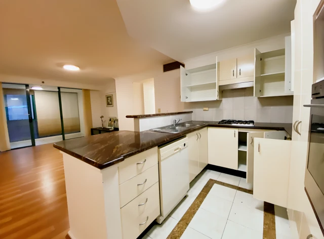 416-418 Pitt Street 3