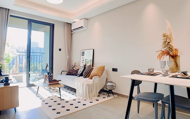 Jiading New City Metro Station Store - CJIA Prime Apartment 1