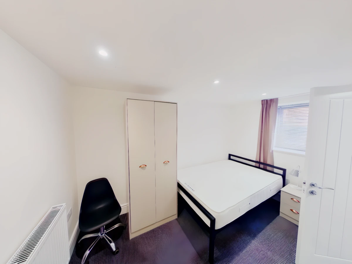 20E Portland Street 0