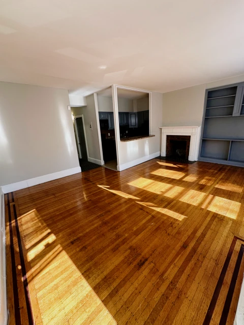 CA - 309 South 41st Street 4