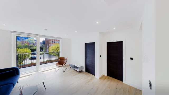 FH-Snow Hill Wharf 3