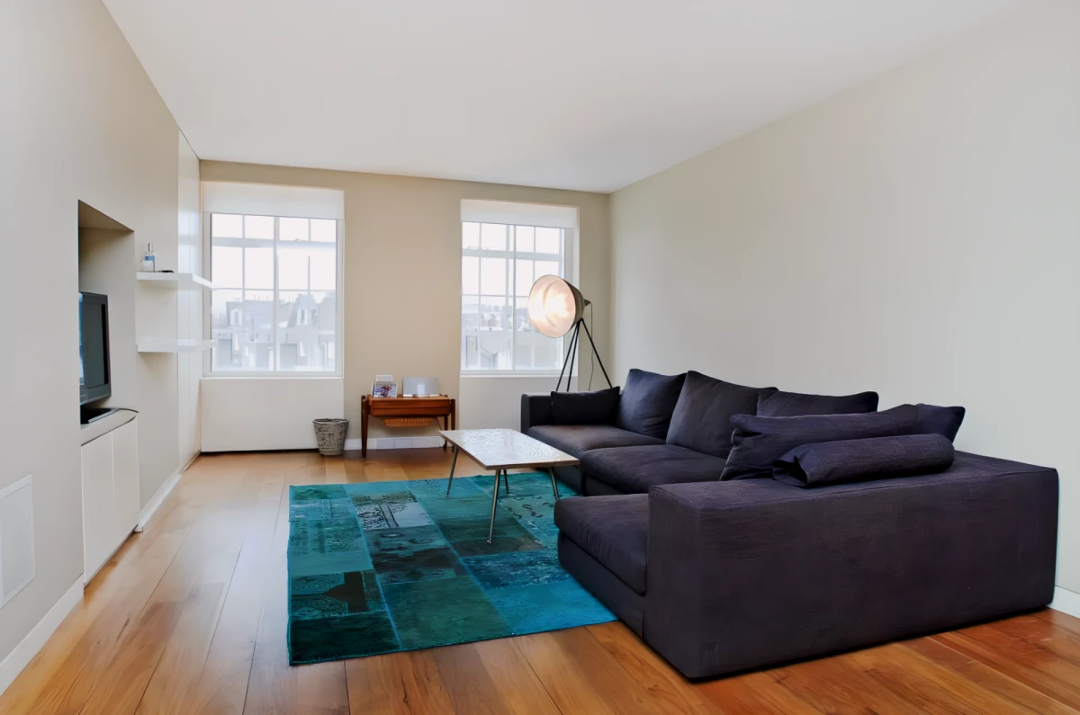 LH-St Georges Court 0