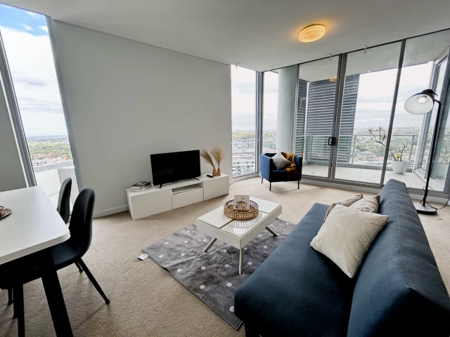 1 Brodie Spark Dr 2