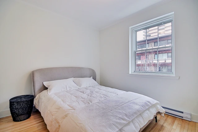 Chateau Stanley - Montreal student accommodation - 2 Bedroom Furnished