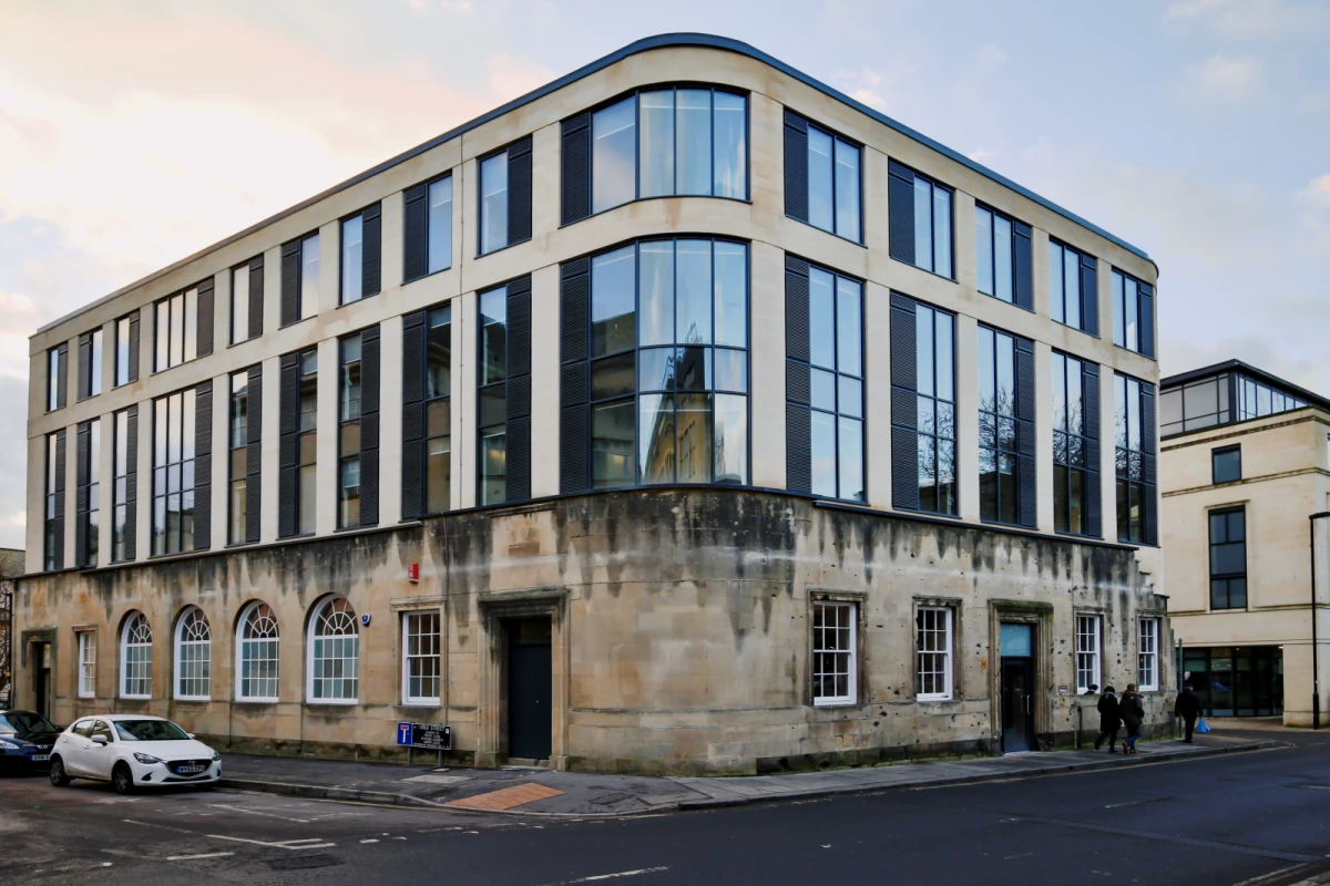 The Exchange 0