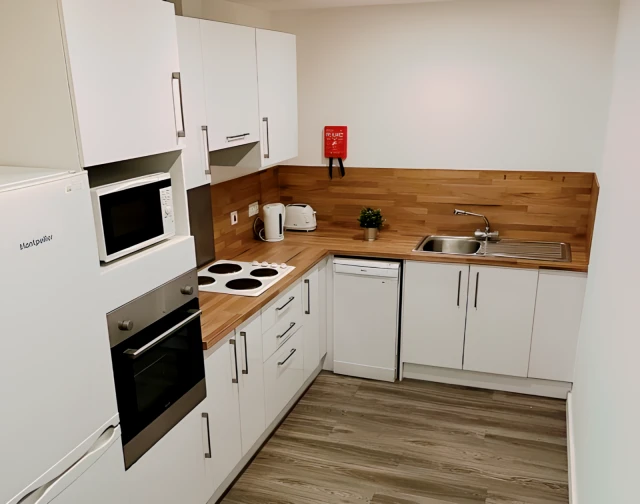 Page Apartments 4