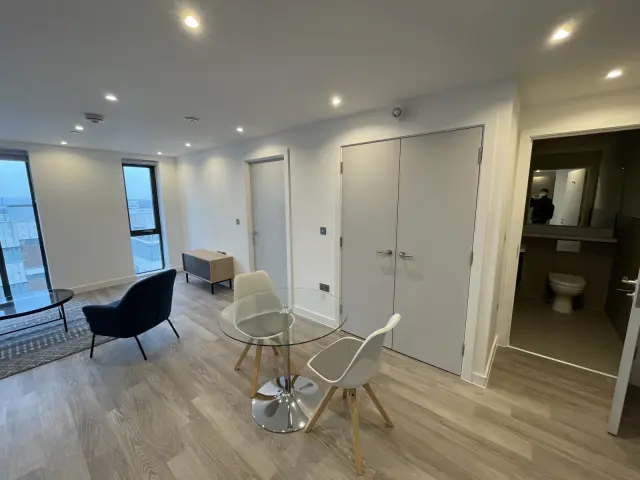 HL-Landrow Place 3