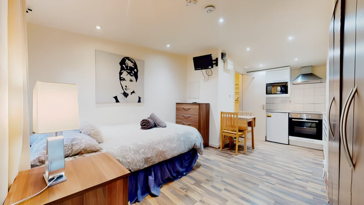Chatsworth Road 12865# 0