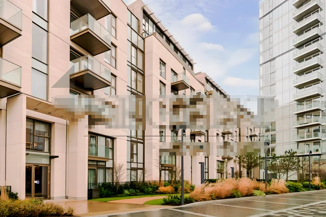 Columbia Gardens, Lillie Square, SW6 1