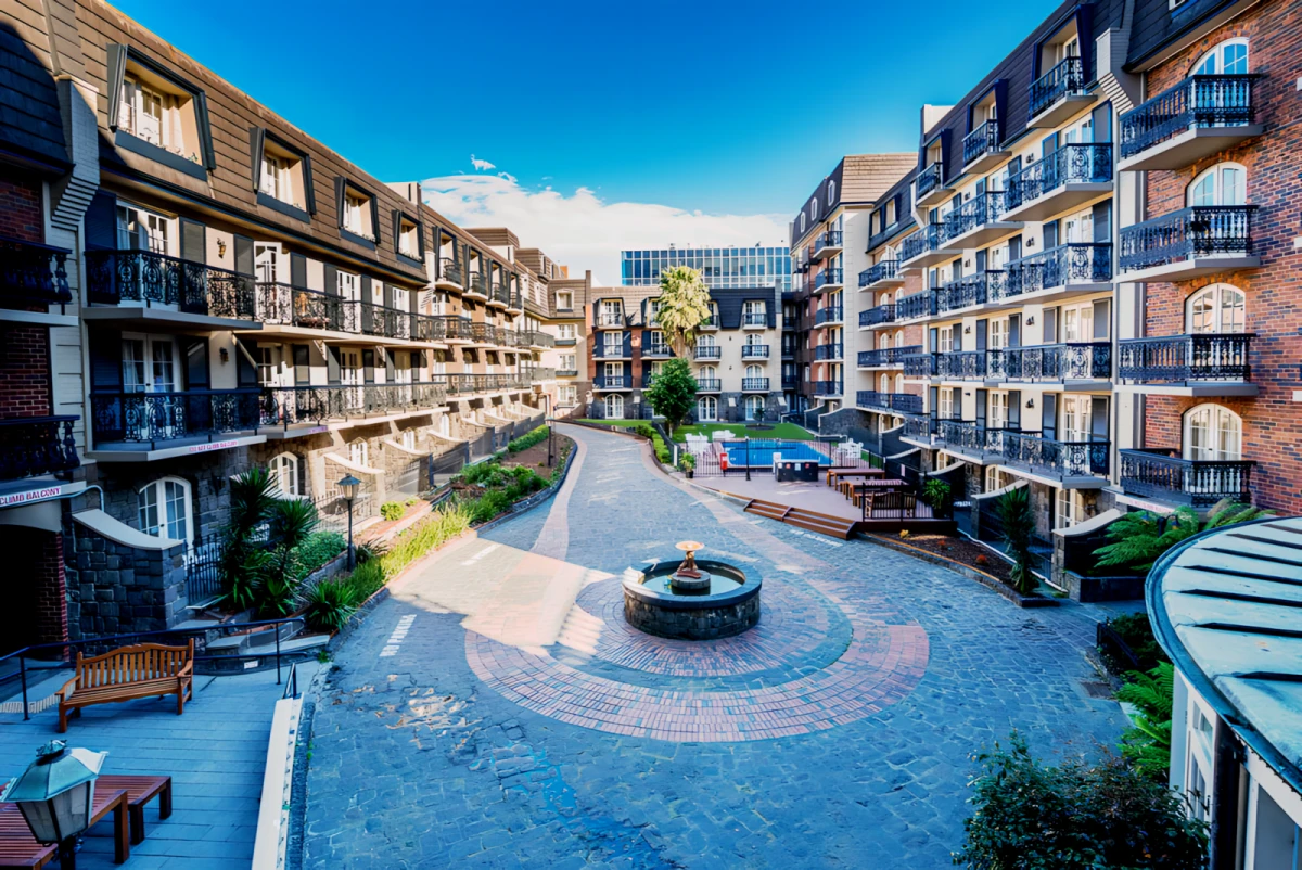 dwell Village Melbourne City 0