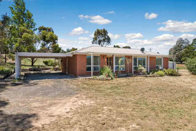 4 Honeycomb Road, Campbells Creek