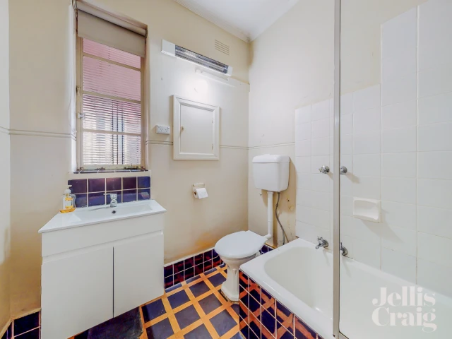 4/6 Palmer Place, Hawthorn 3