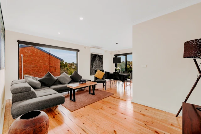 13 Bullock Court, Donvale 1